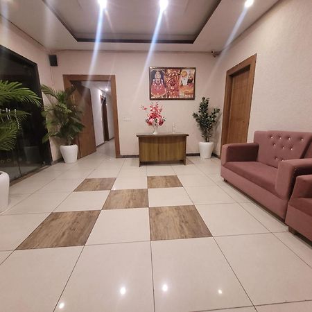The Aura Grand Hotel & Banquet - A Unit Of Sitara Kollection Hotels Rohtak Extérieur photo